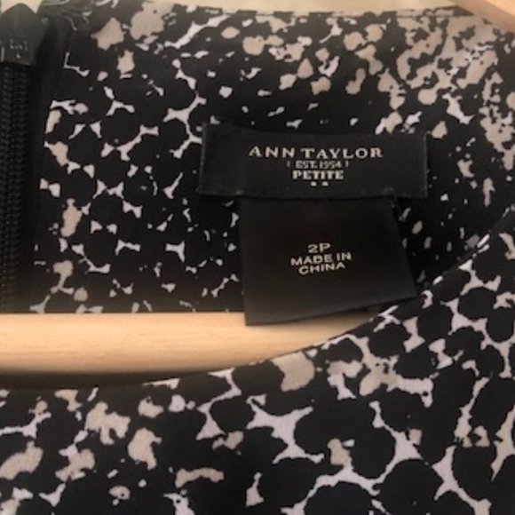 Ann Taylor 2P Sheath Dress Ruched Snakeskin Print Black & Tan - Picture 2 of 4